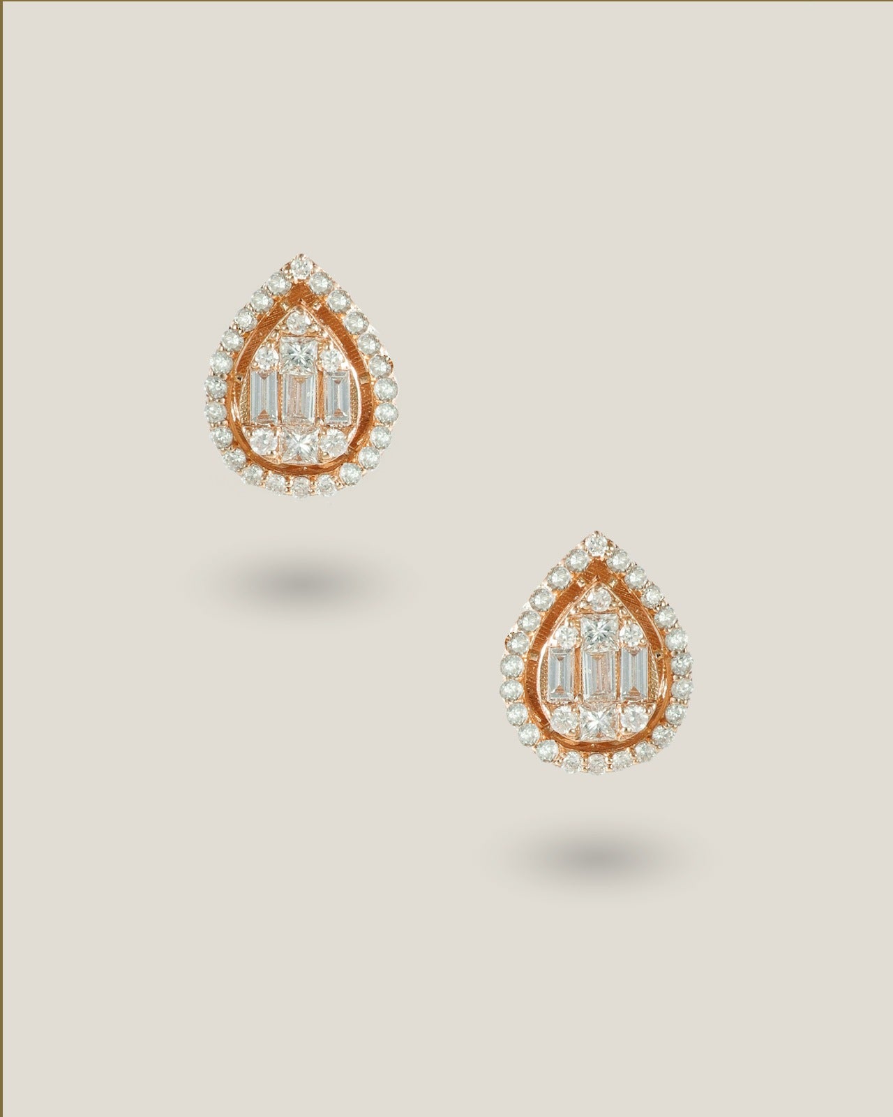 Diamond Earring | 0.39 carats, 3.54g