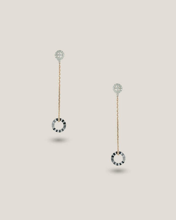 Chain Diamond Earrings | 0.15CT, 3.6g