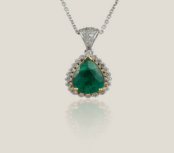 Emerald Diamond Pendant | Diamond 0.49 Carats, Emerald 2.15 Carats, 4.83g