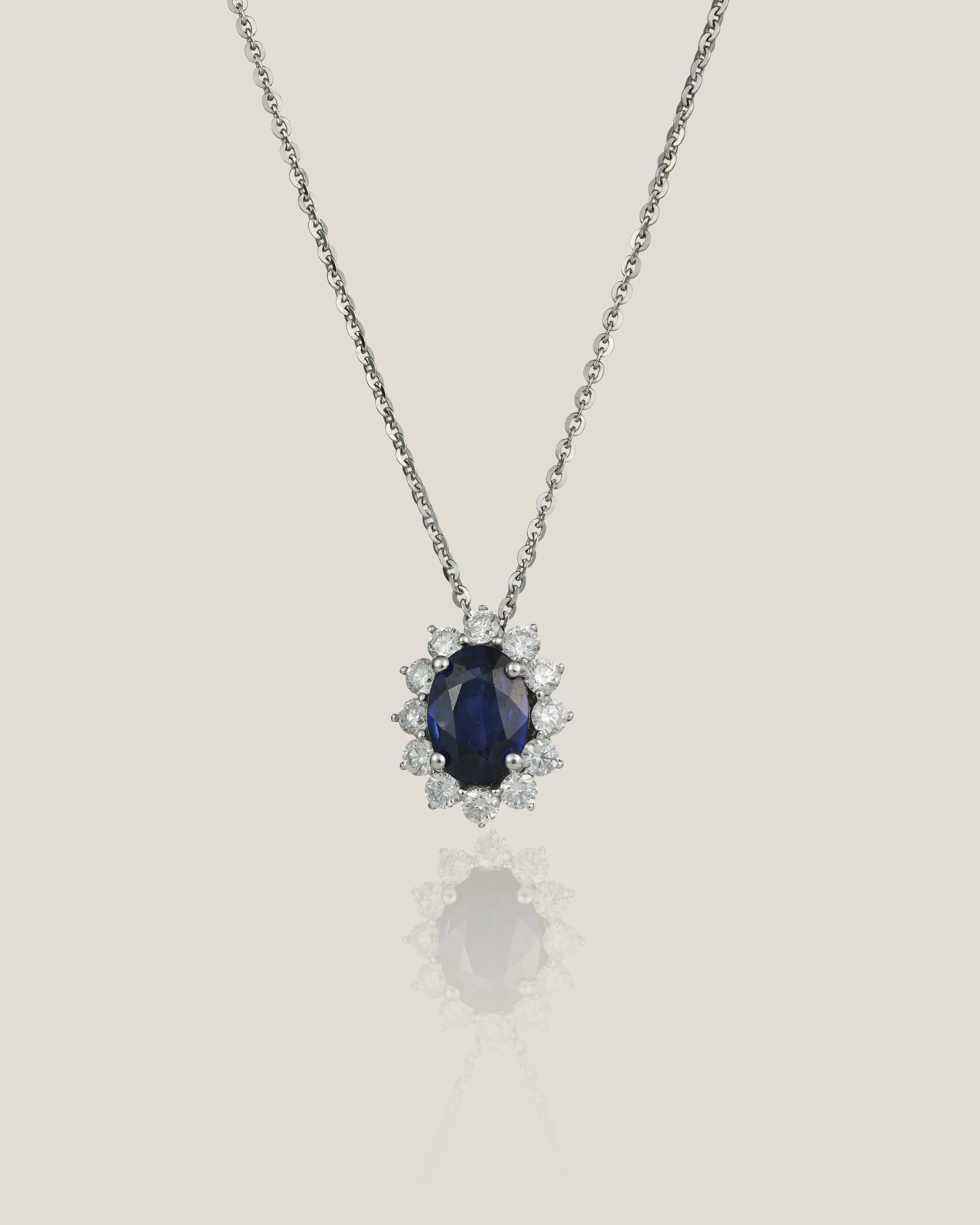 Saphire Diamond Pendant | White Diamond 0.51 Carats, Saphire 1.21 Carats, 3.24g