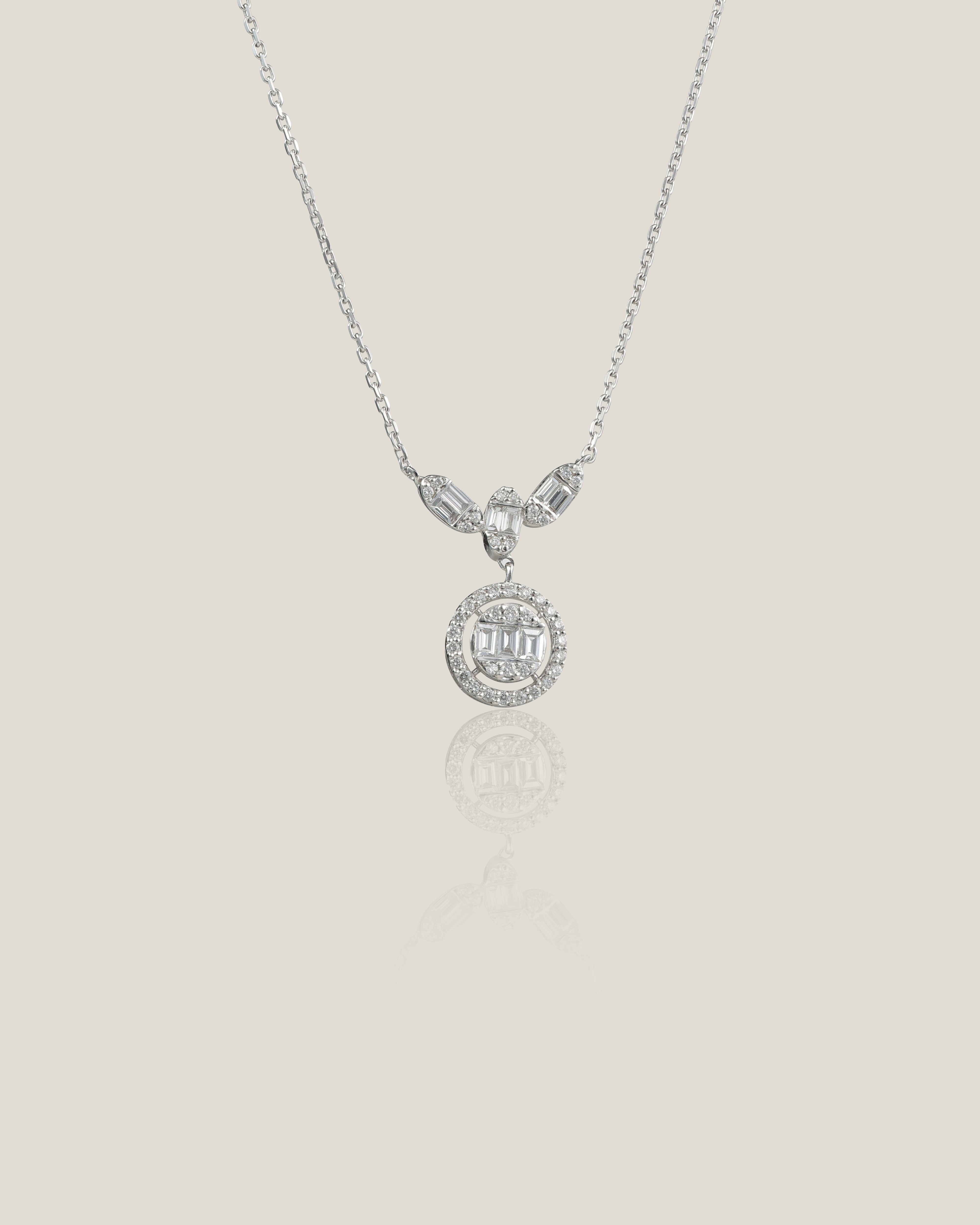 White Diamond Pendant | White Diamond 0.14 carats, Baguette 0.28 carats, 3.35g