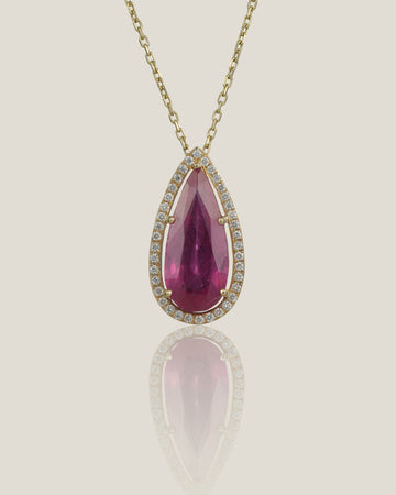 Ruby Diamond Pendant | White Diamond 0.27 carats, Ruby 7.26 carats, 5.1g