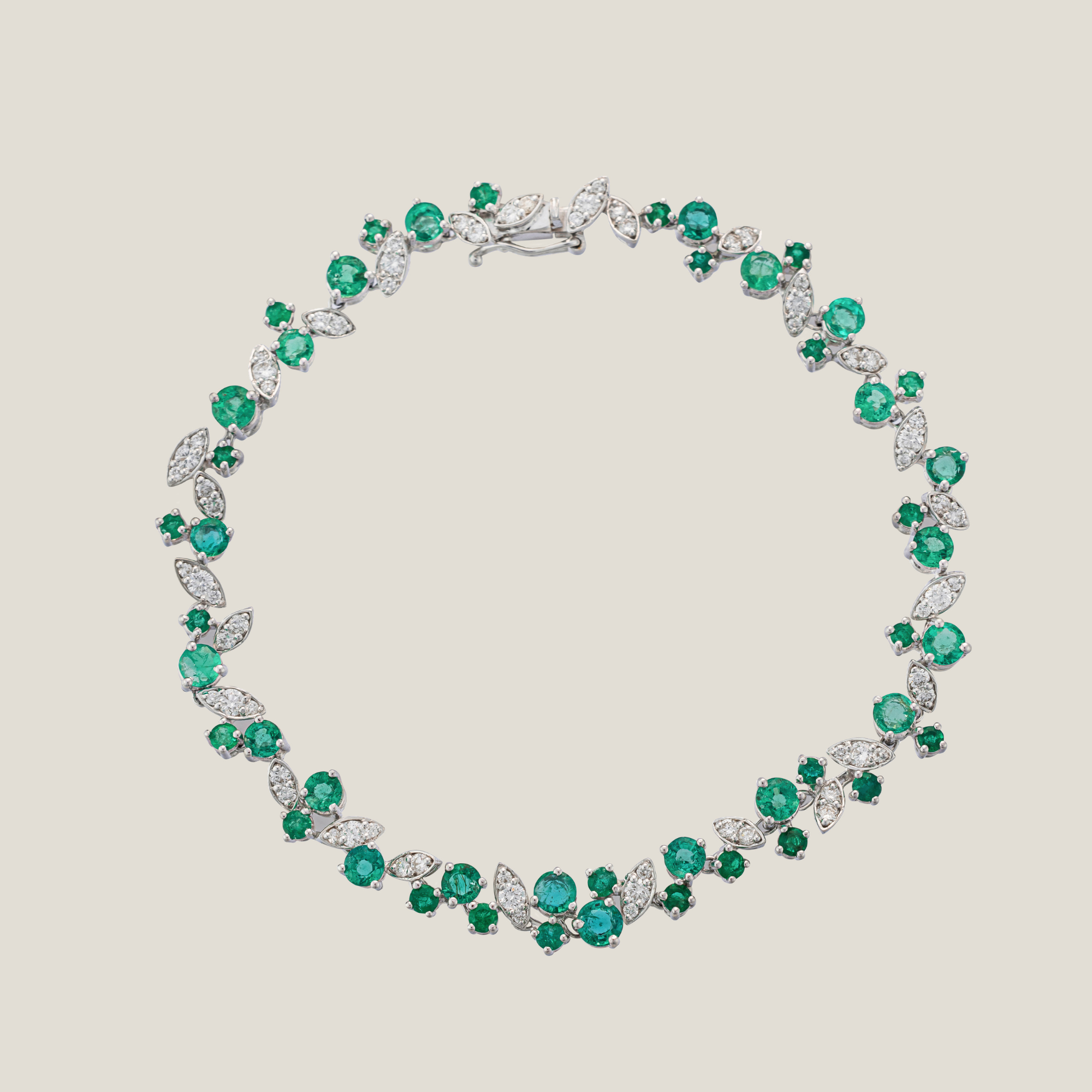 Emerald Diamond Bracelet | White Diamond 1.10 Carats, Emerald 4.57 Carats, 11.17g