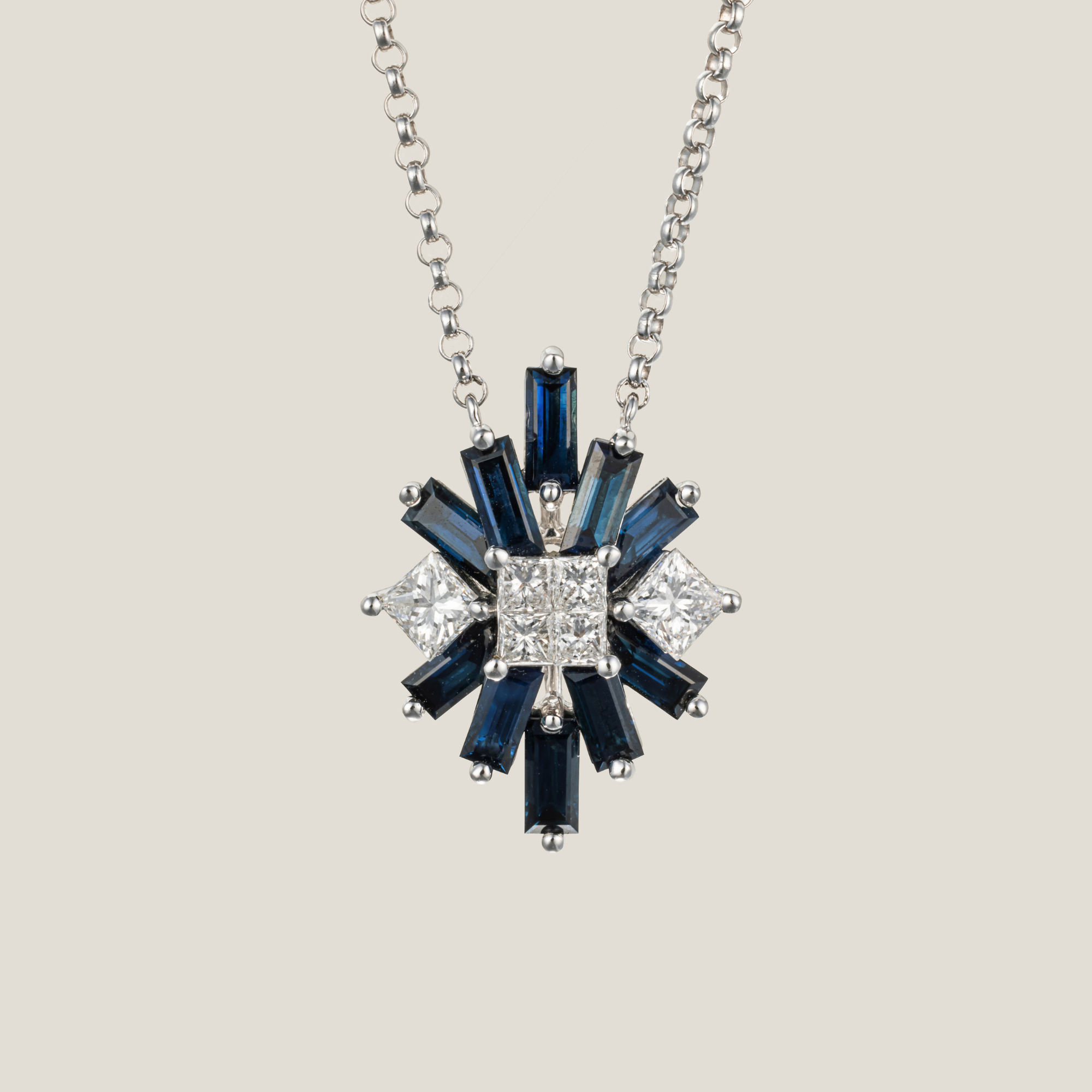 Sapphire Diamond Pendant | White Diamond 0.74 Carats, Sapphire 2.07 Carats, 7.53g