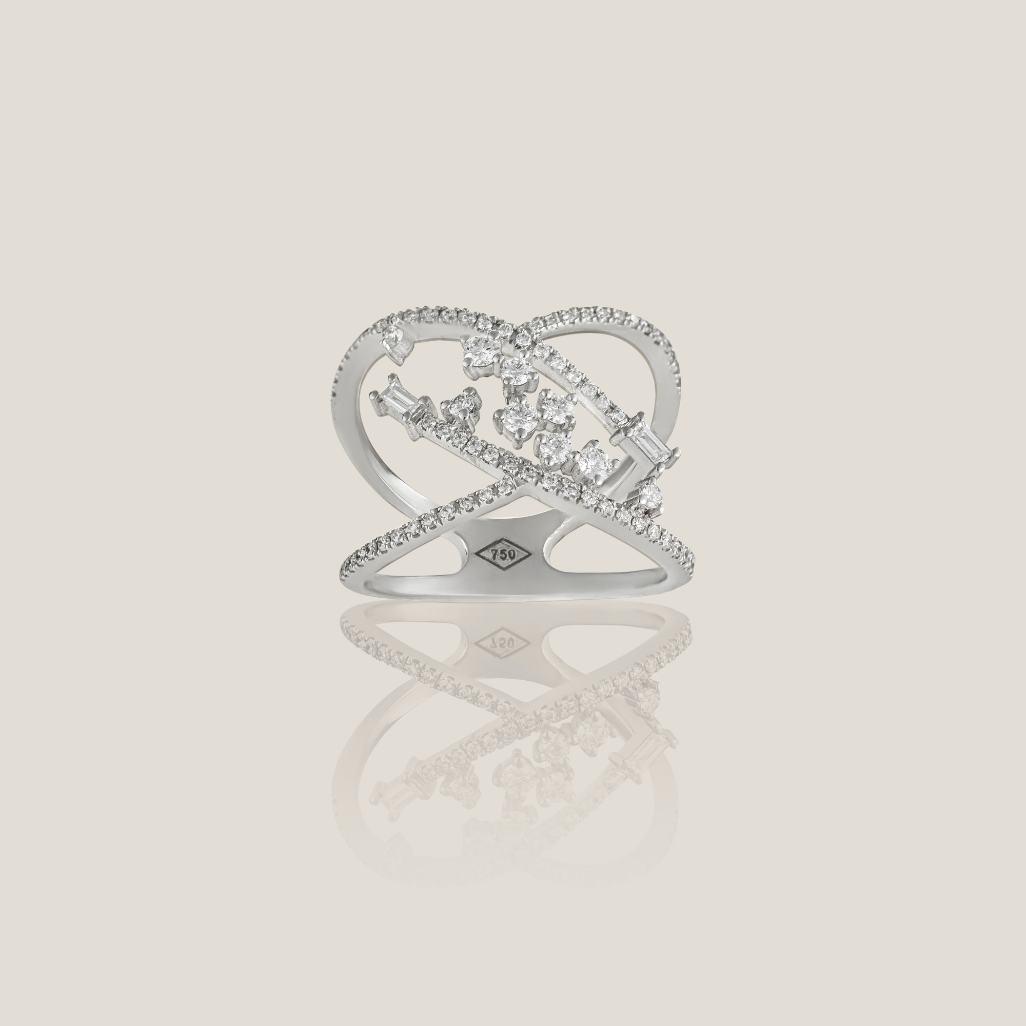 White Diamond Ring | White Diamond 0.37 Carats, Baguette 0.03 Carats, 3.04g