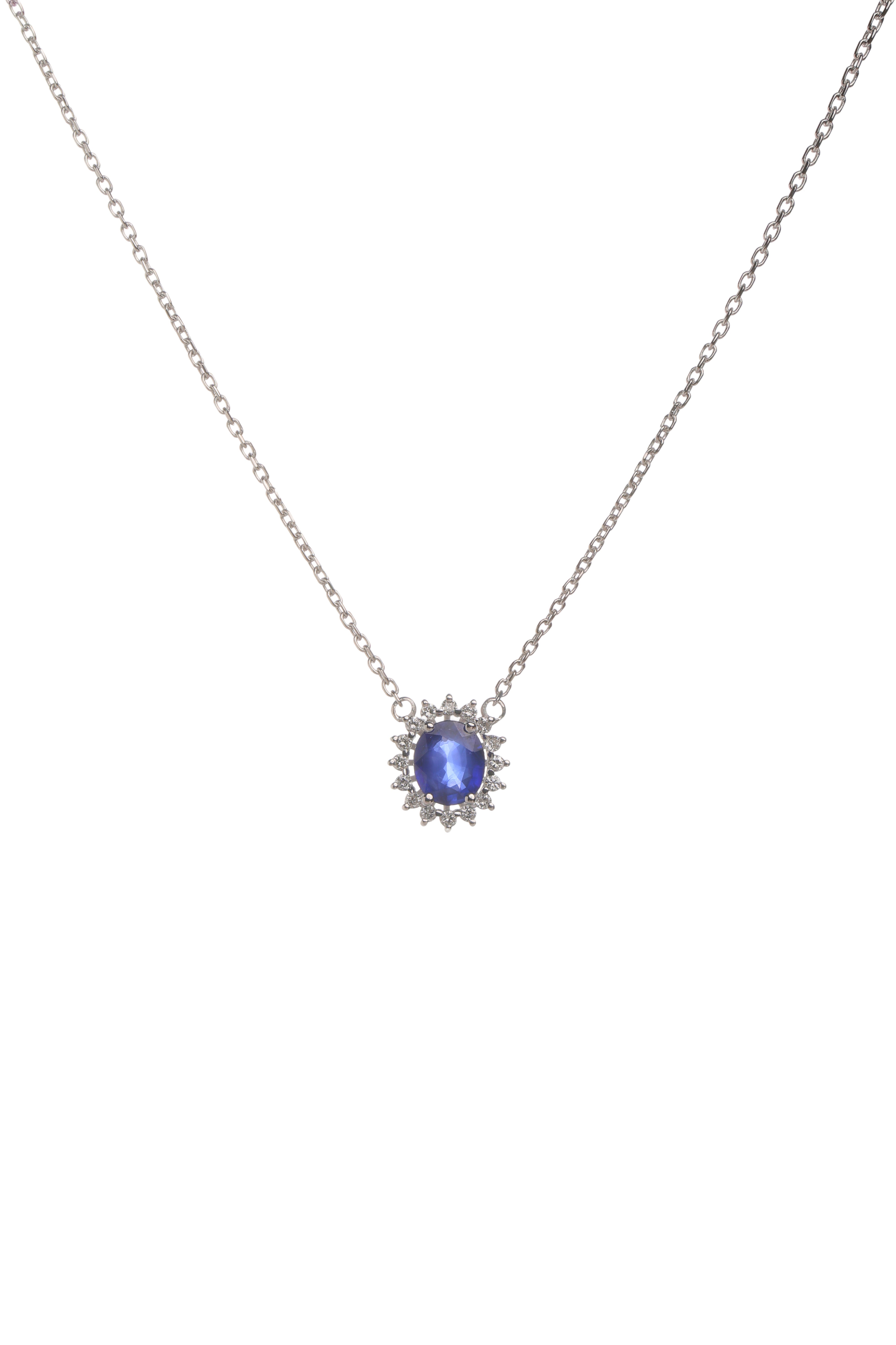 White gold sapphire pendant | 0.11 carats, 2.62g
