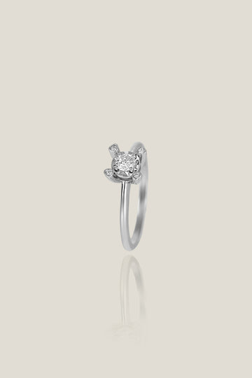 Elegant white diamond ring | 0.17 carats, 2.74g