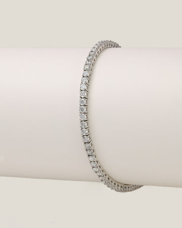 White diamond tennis bracelet | 2.74 carats, 9.5g