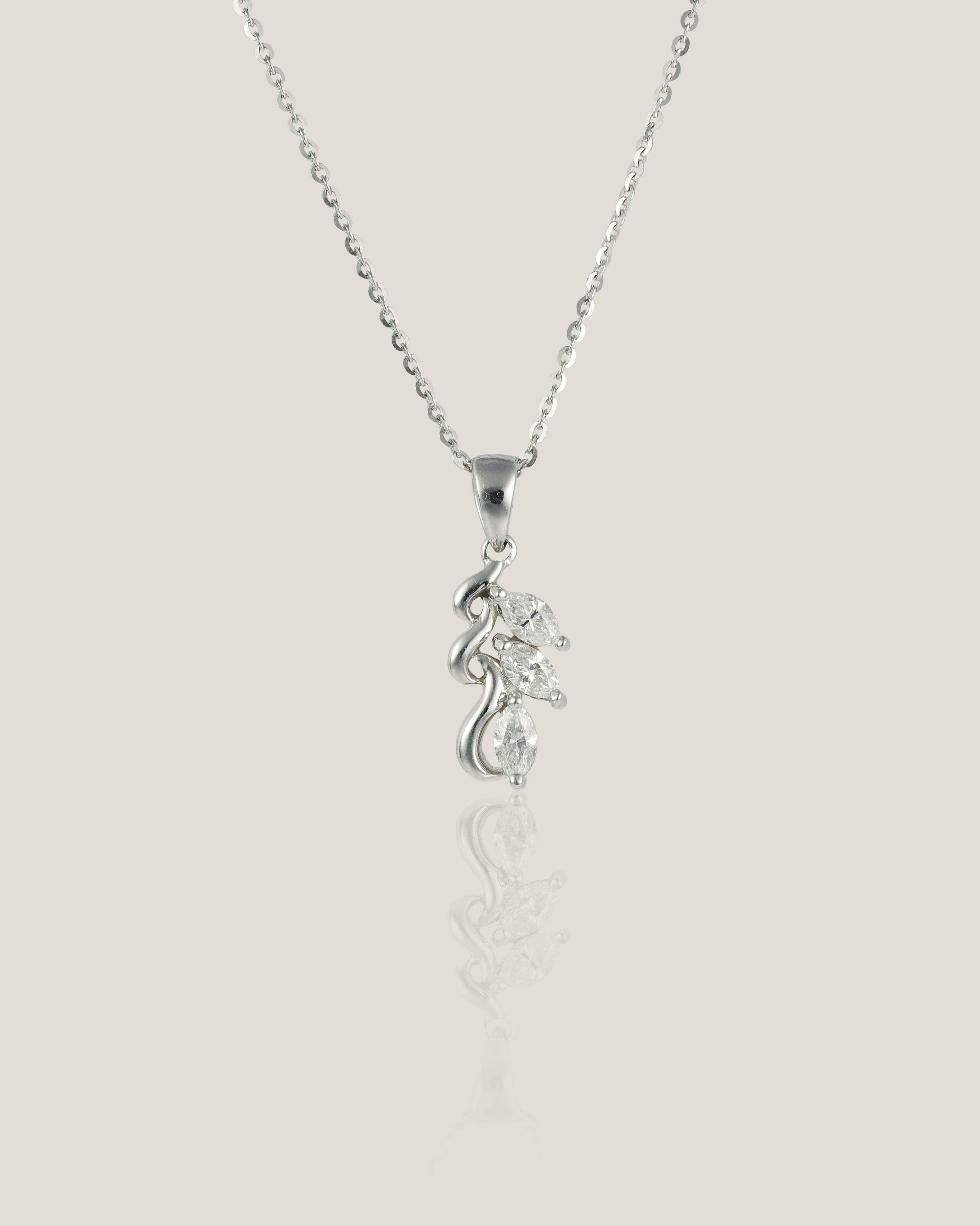White Diamond Pendant | White Diamond 0.21 carats, 3.37g