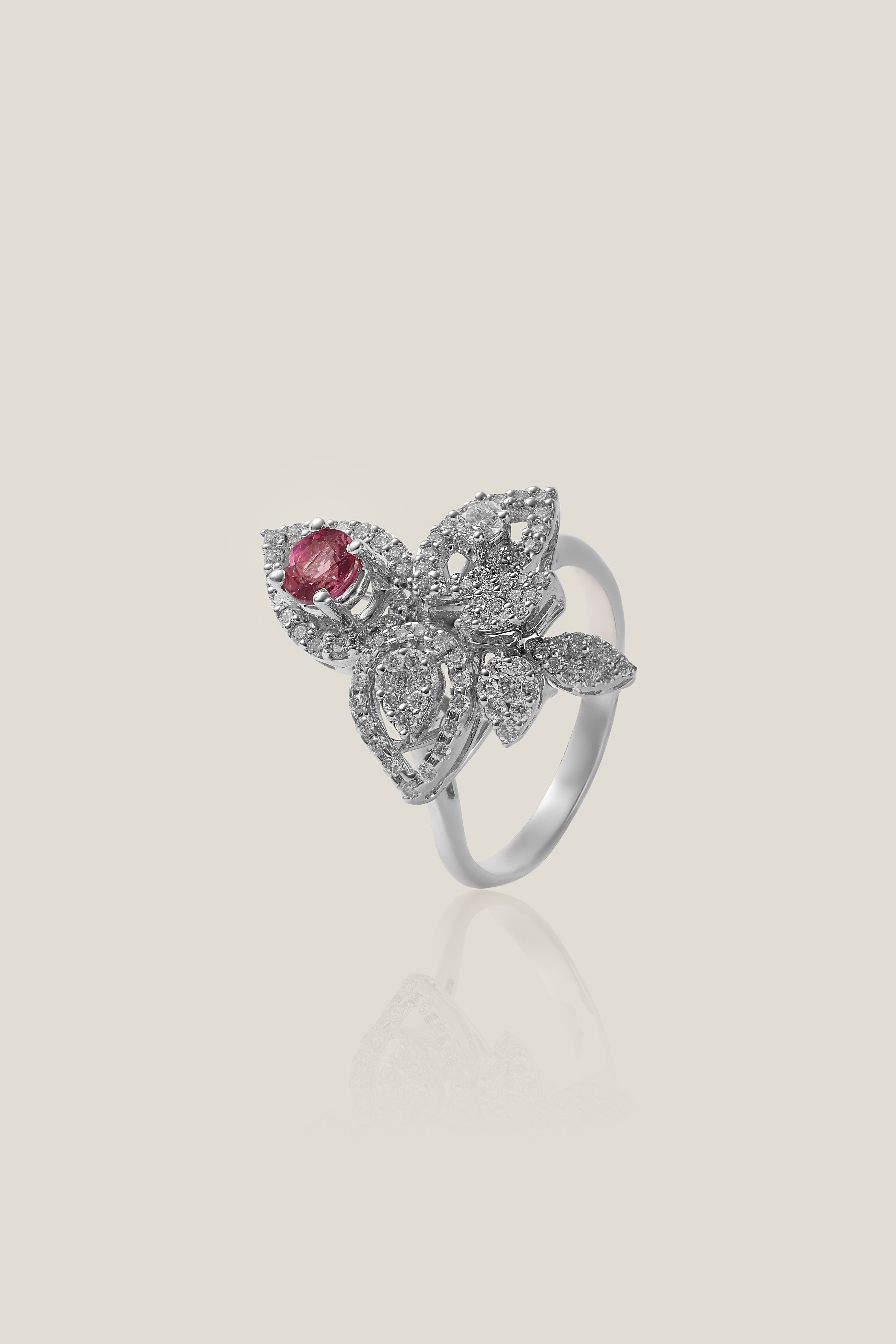 Toourmaline White Diamond Ring | White Diamond 0.61 carats, tourmaline 0.42 carats, 5.53g
