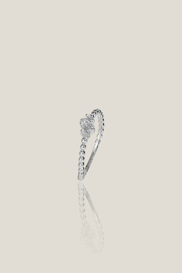 Baguette White Diamond Ring | White Diamond 0.016 carats, Baguette 0.086 carats, 1.44g